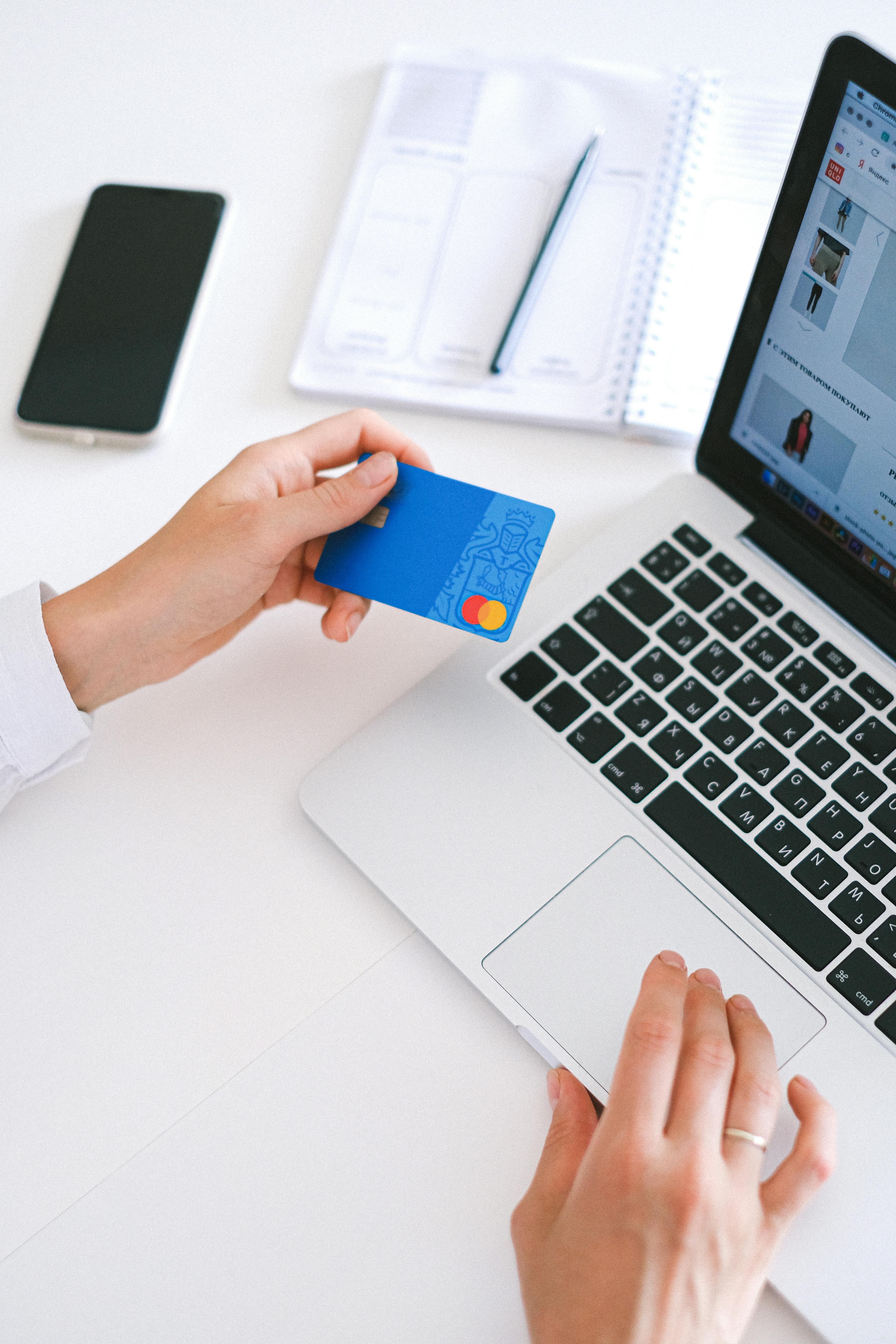 E-commerce software